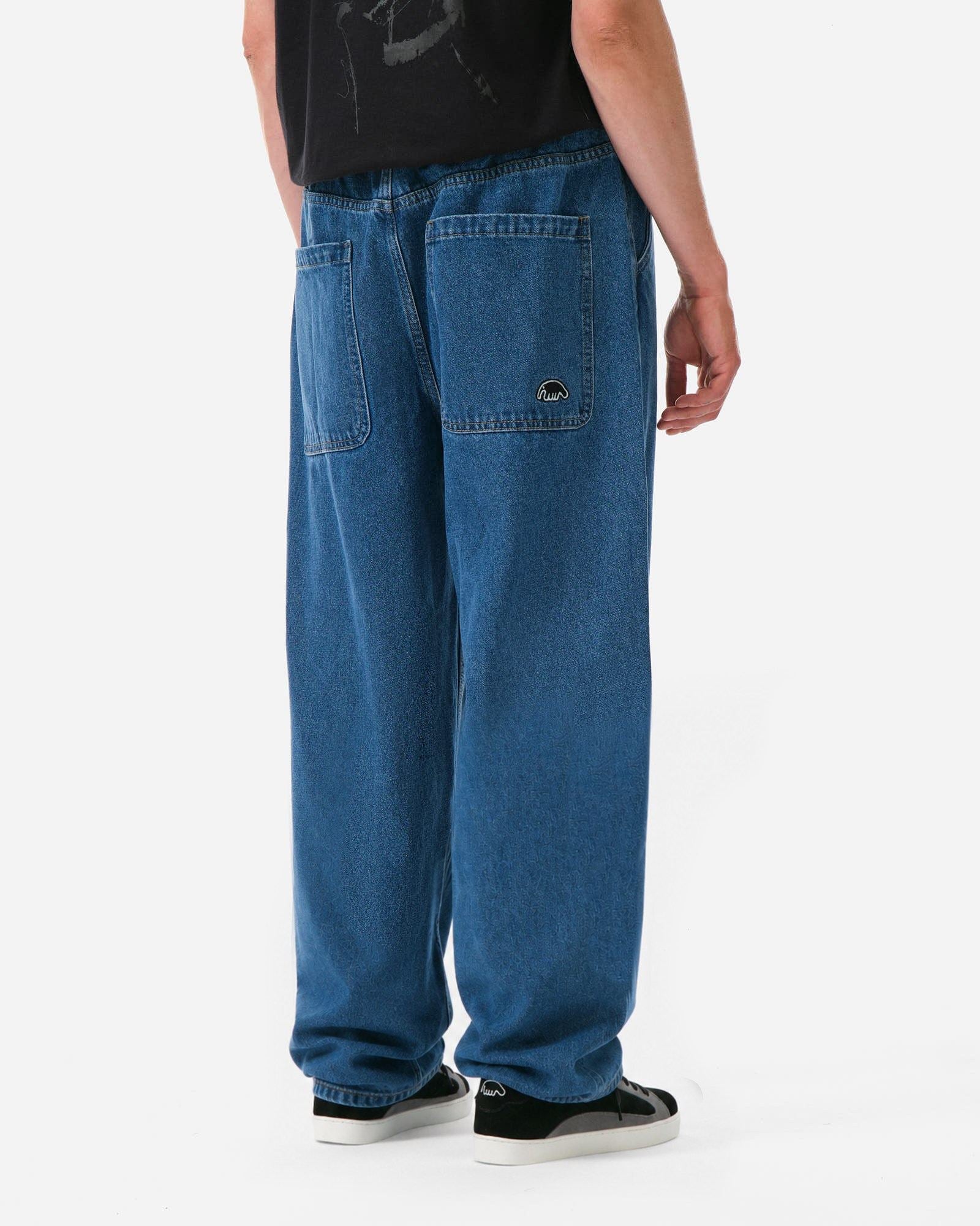 Anteater Simple Baggy Jeans